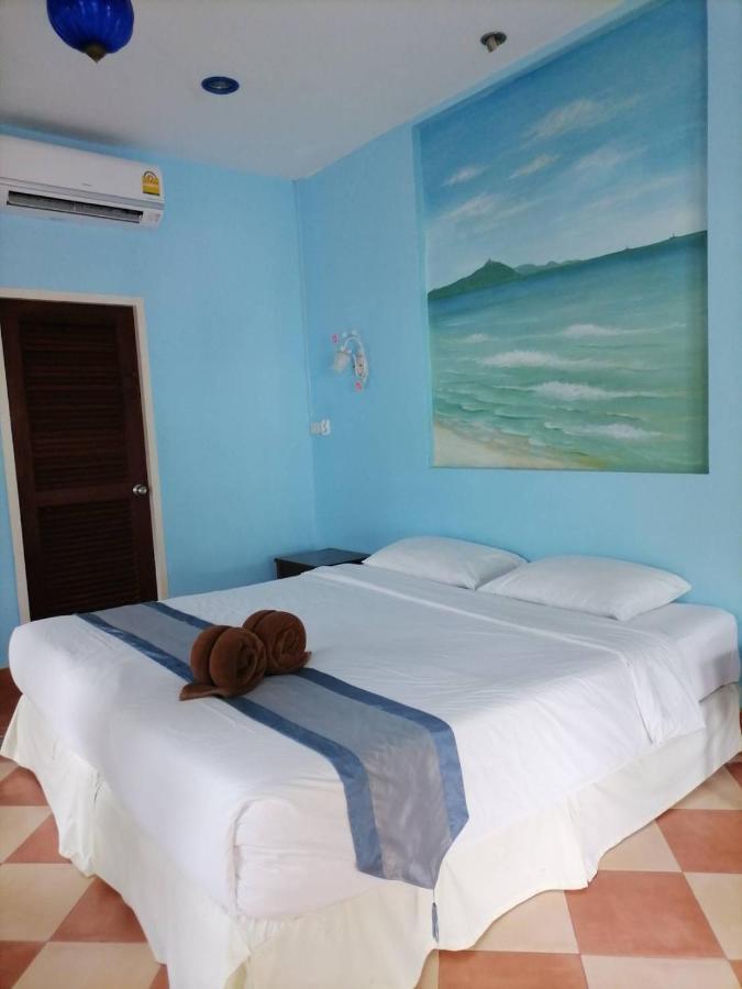 Baanmontra Beach Resort - Bankrut Екстериор снимка