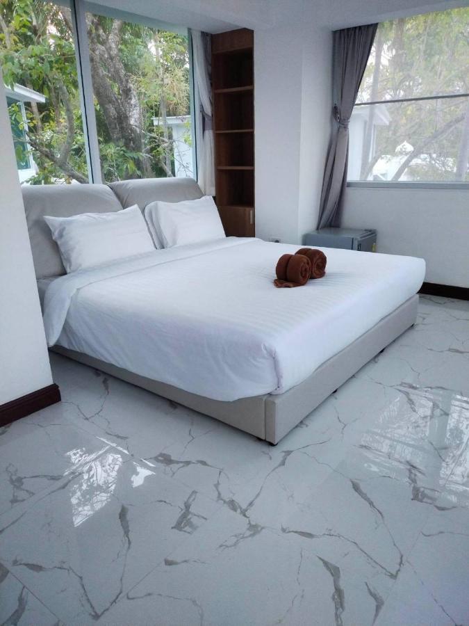 Baanmontra Beach Resort - Bankrut Екстериор снимка